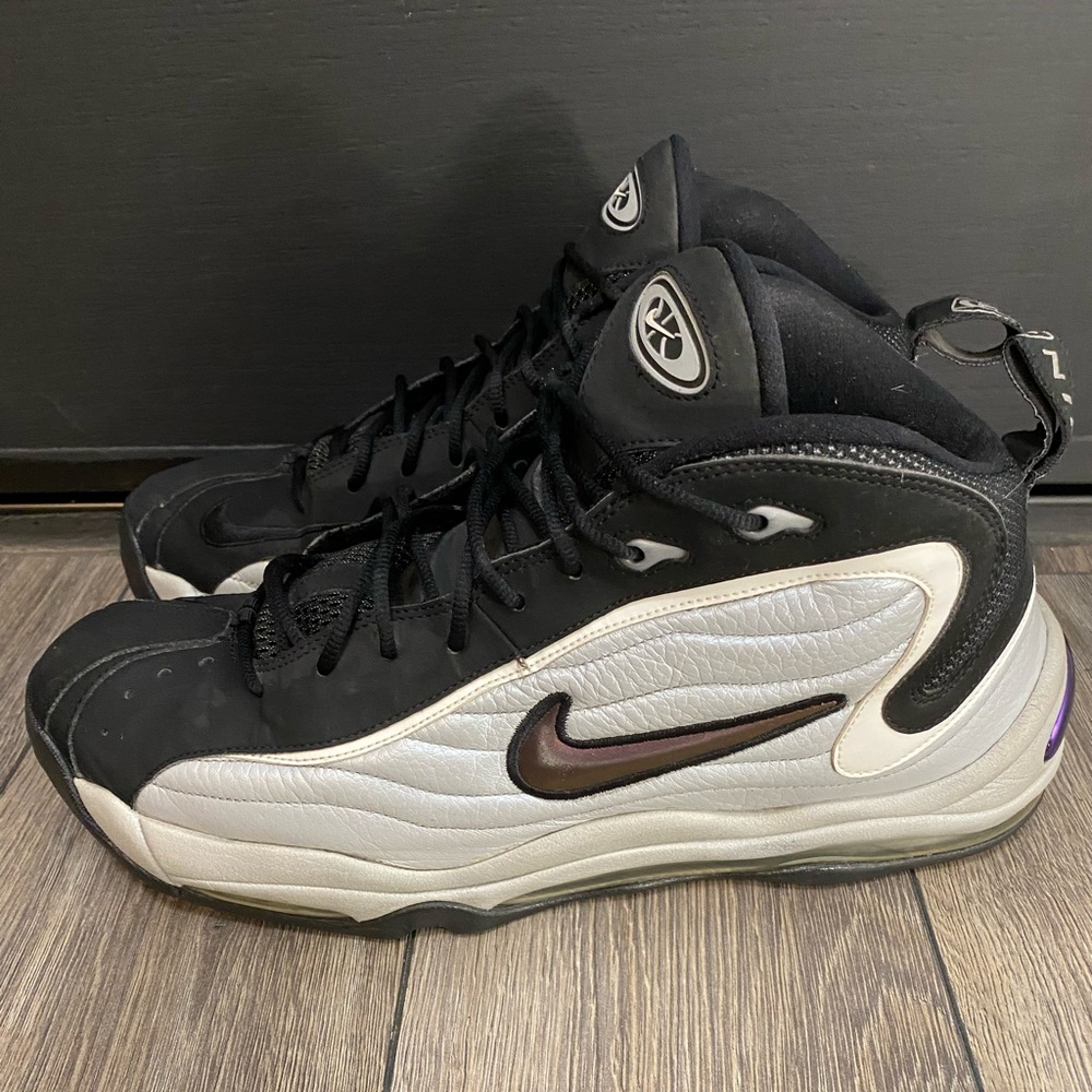Nike Air Total Max Uptempo Metalic Silver Size 13